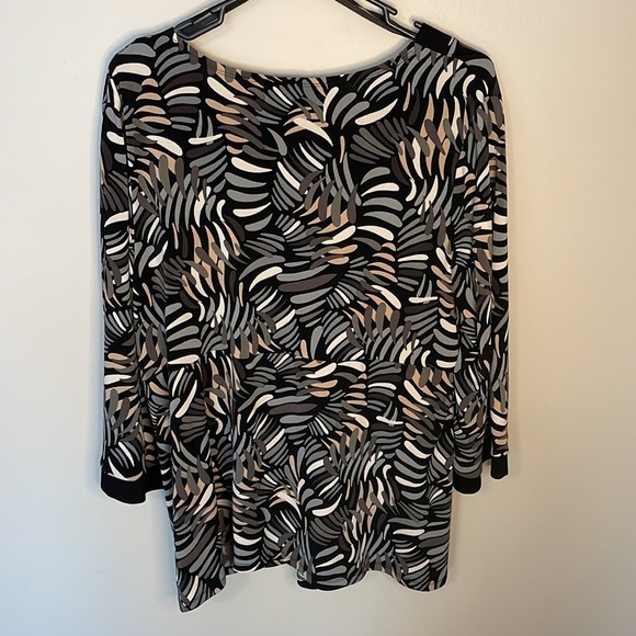 LANE BRYANT 18 Jungle Leaf Print V-Neck Top 3/4 Sleeve Empire Waist Maximalist - Picture 2 of 9
